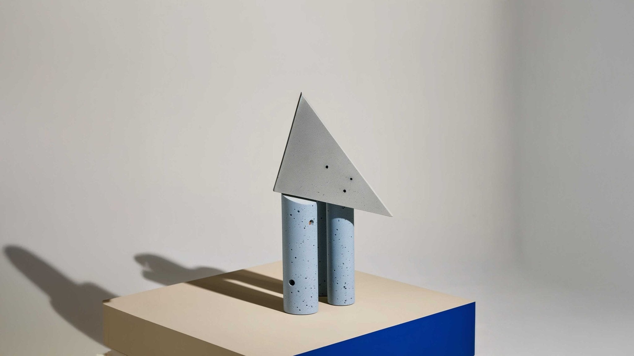 product. title  - product. type  / shop.name/